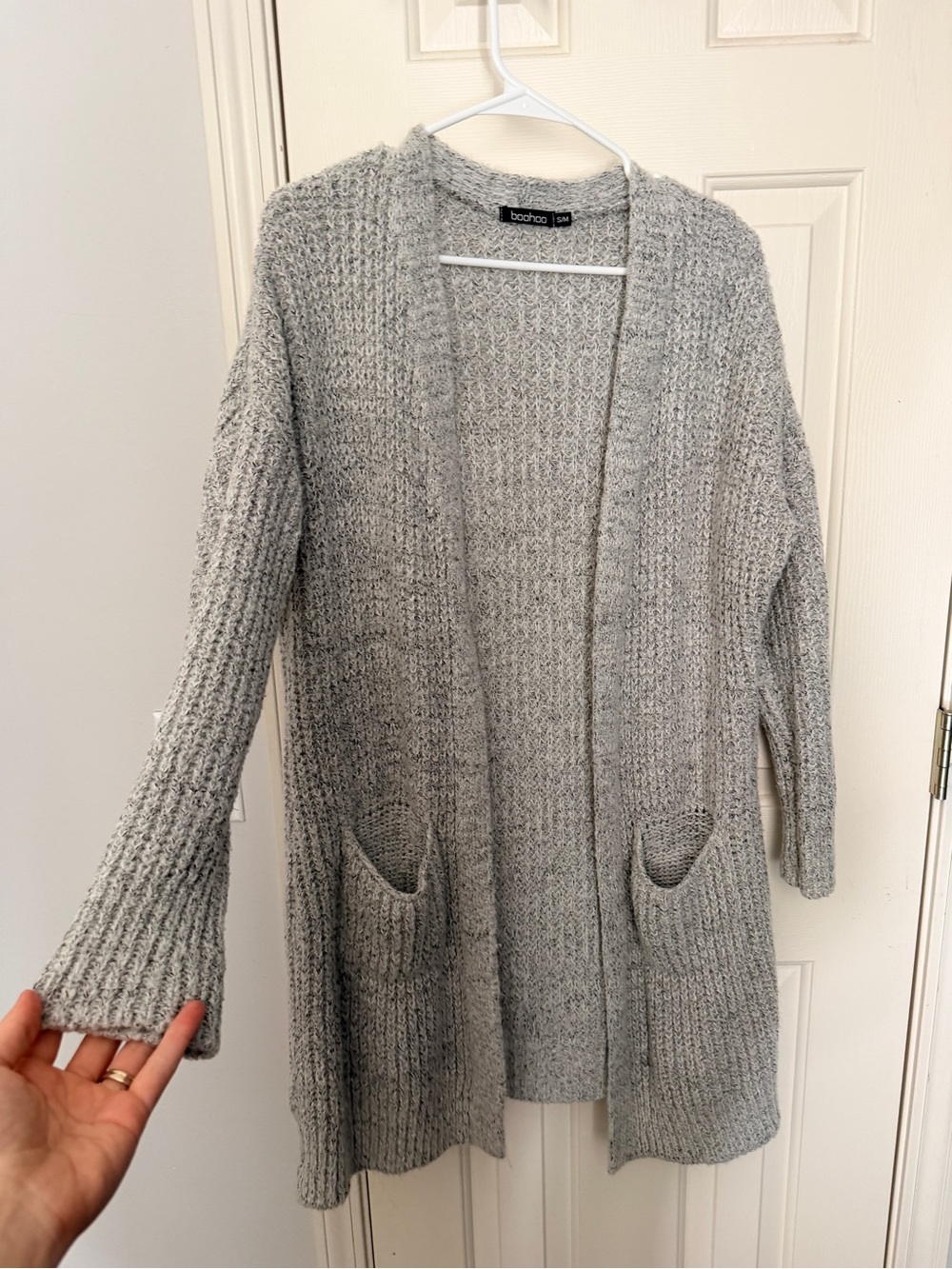 Boohoo Gray Open-Front Knit Cardigan with Pockets